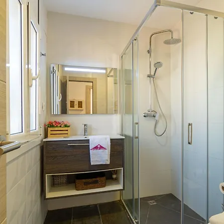 Apart-rent Valira 0149