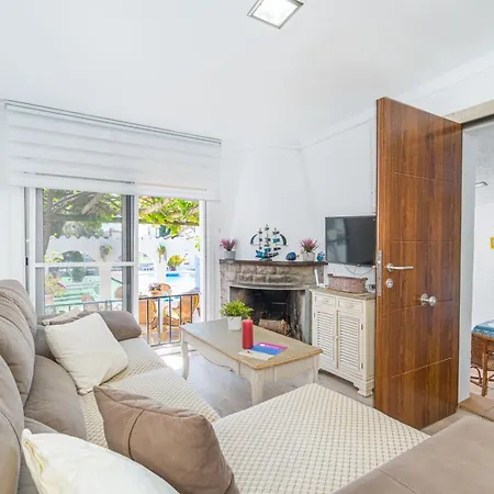 Apart-rent Valira 0149 Villa *