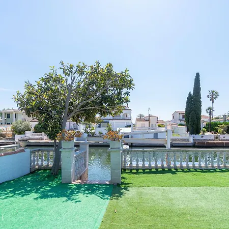 Villa Apart-rent Valira 0149 *