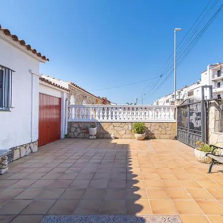 Villa Apart-rent Valira 0149 Empuriabrava